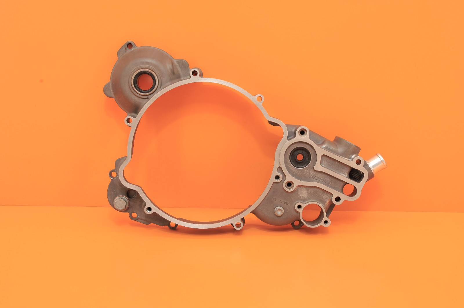 2006 04-16 KTM 250 XCW Inner Intermediate Clutch Cover Water Pump Housing Case