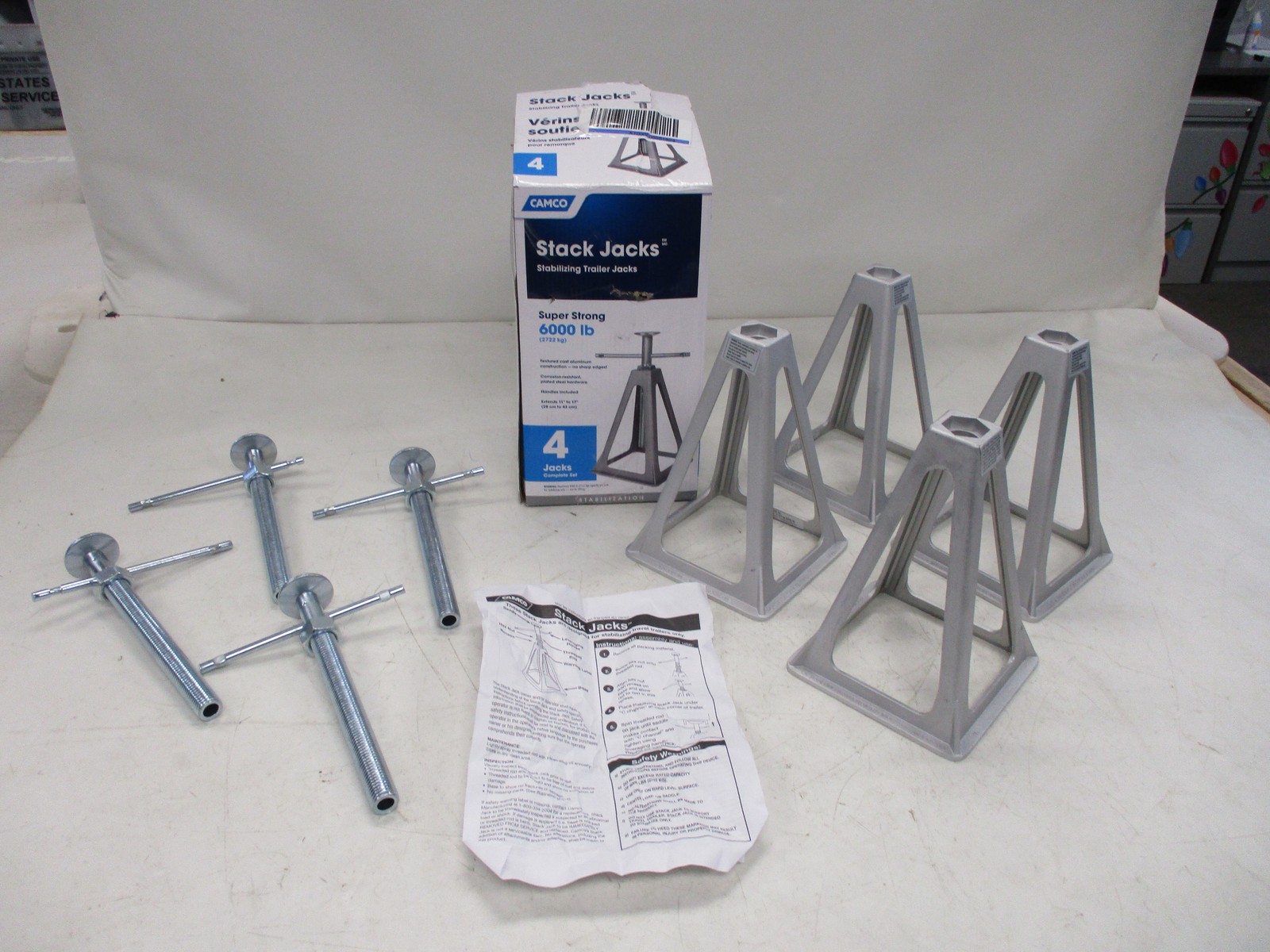 CAMCO RV STACK JACKS SET OF (4) SILVER 44560 RV CAMPER