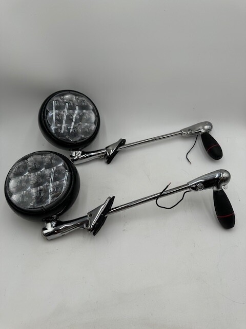 (Pair) Unity S04-1 LED Spots - GM/Tahoe/Suburban/Silverado - Passenger/Driver