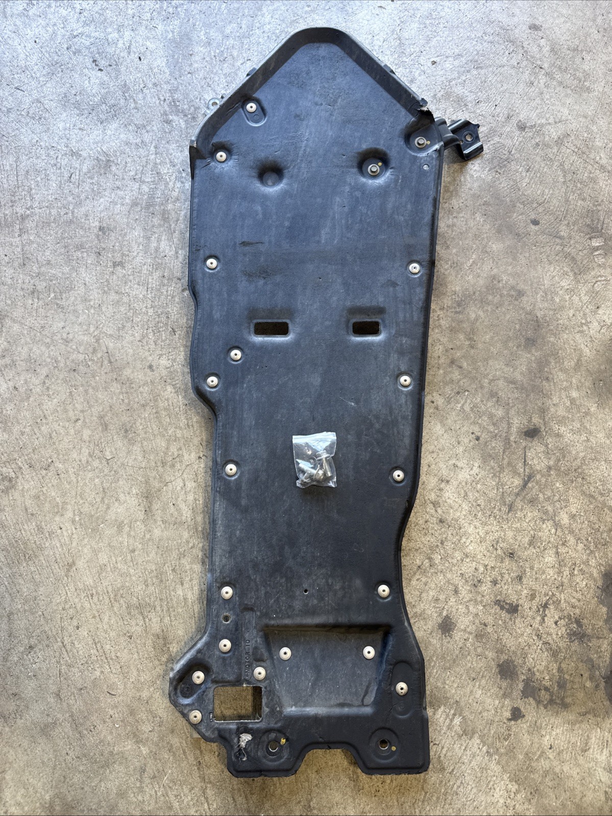 14-22 INFINITI Q50 Q60 ENGINE MOTOR COVER SPLASH SHIELD TRIM OEM 74811-1MS0C
