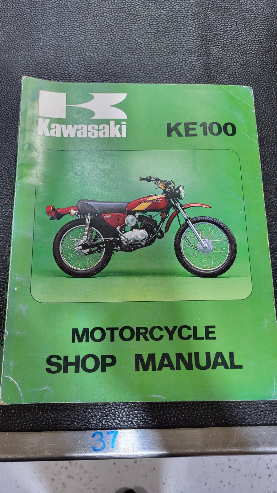 1971 + Kawasaki KE100 G5 Shop Manual Catalog Part # 99997-74801 Authentic 1971 + Kawasaki KE100 G5 Shop Manual Catalog Part # 99997-74801 Authentic