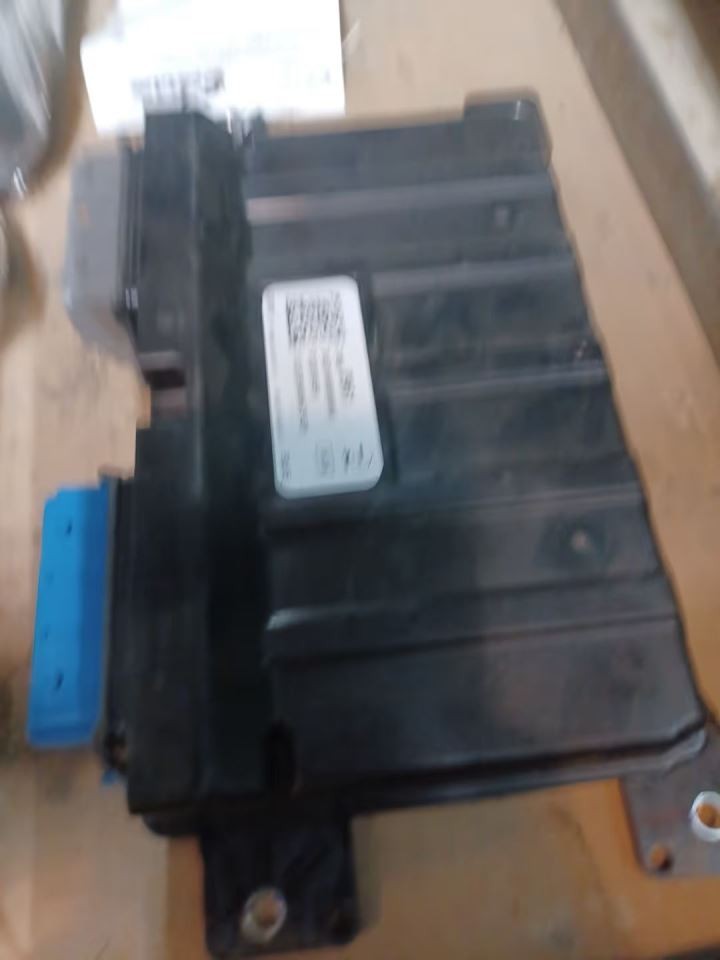 EQUINOXEV 2026 Engine ECM 3207502