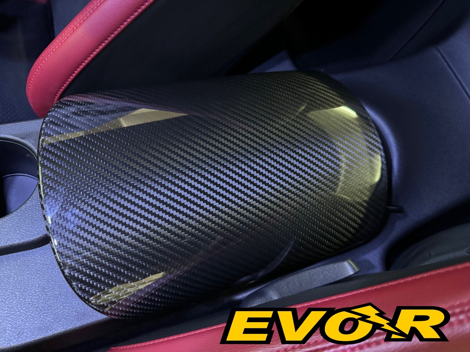 Carbon Fiber arm storage cover for The Nissan Z RZ34 Carbon Fiber arm storage cover for The Nissan Z RZ34