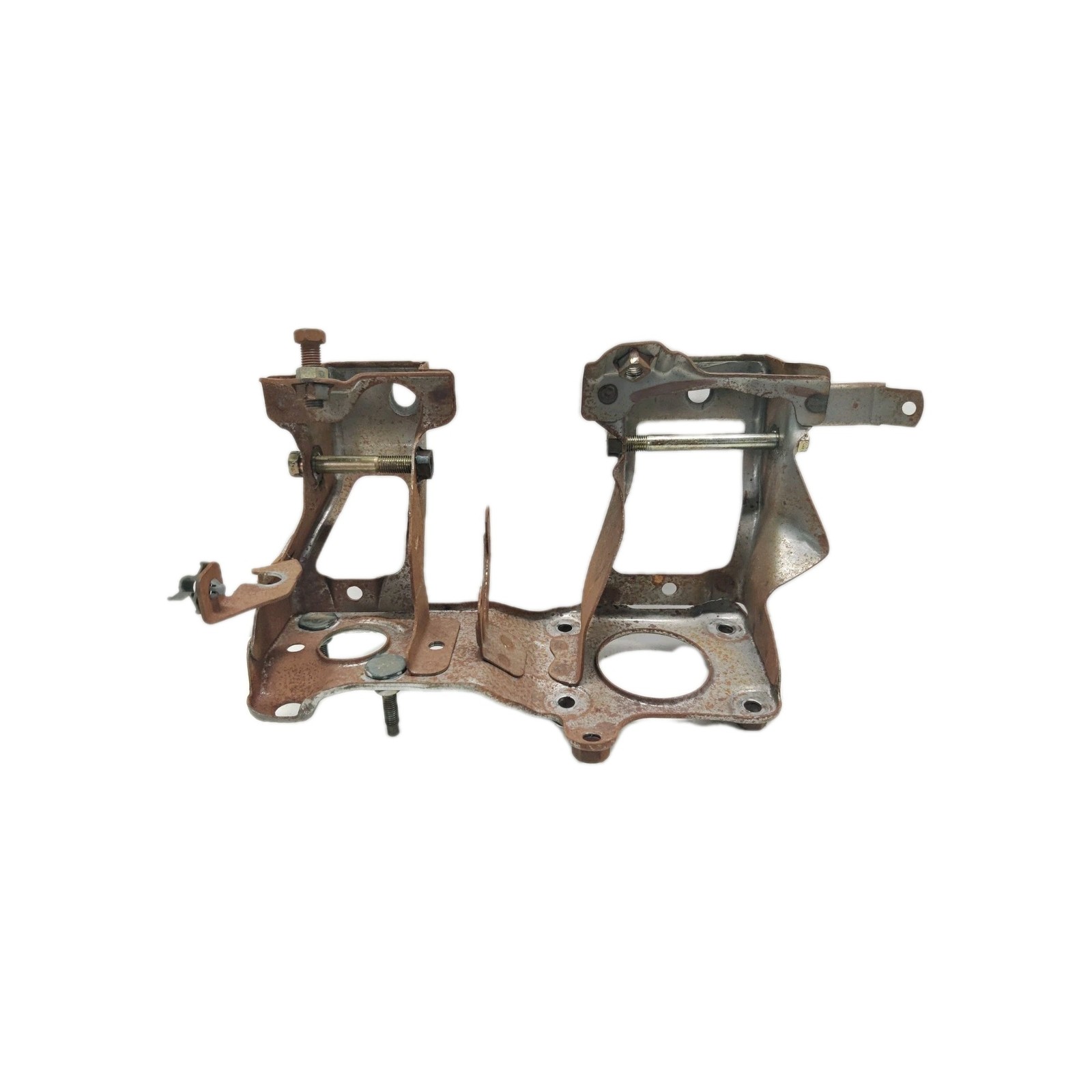 89-95 Toyota Pickup 4runner Clutch Brake Pedal Mounting Bracket 89-95 Toyota Pickup 4runner Clutch Brake Pedal Mounting Bracket