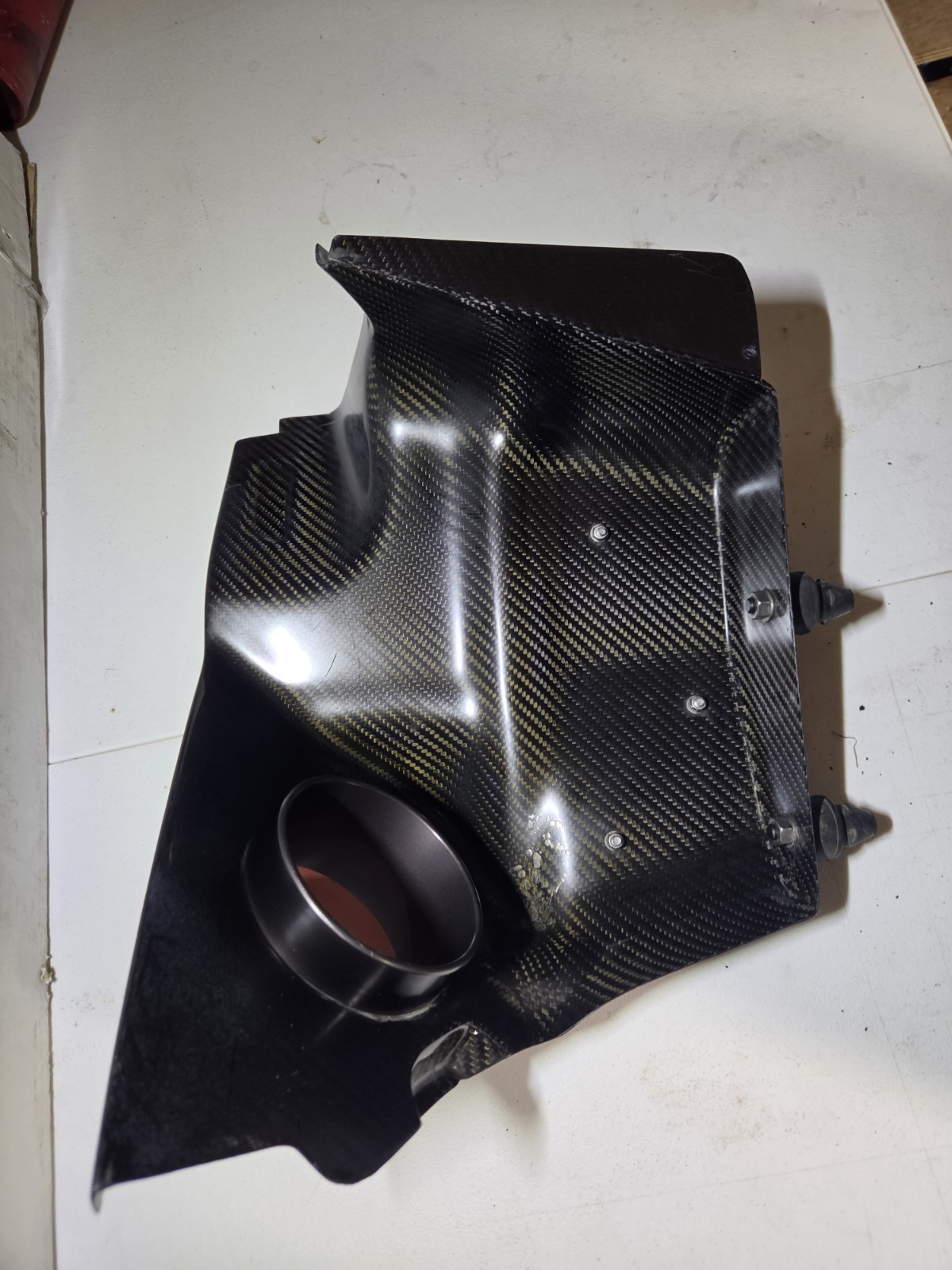 APR Carbon Fiber Intake Box For Audi B8 6 And 8 Cylinder