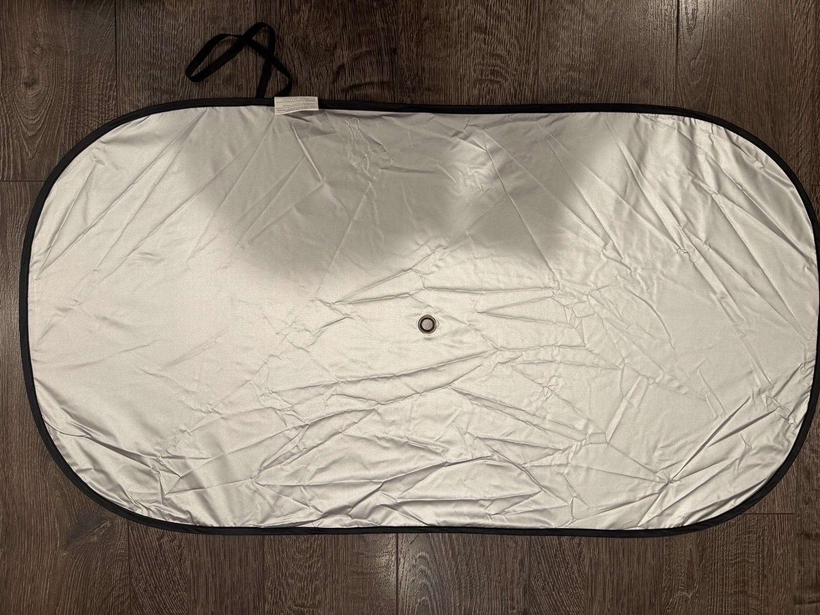Genuine Volvo Truck 8086478 Roof Skylight Cover Genuine Volvo Truck 8086478 Roof Skylight Cover