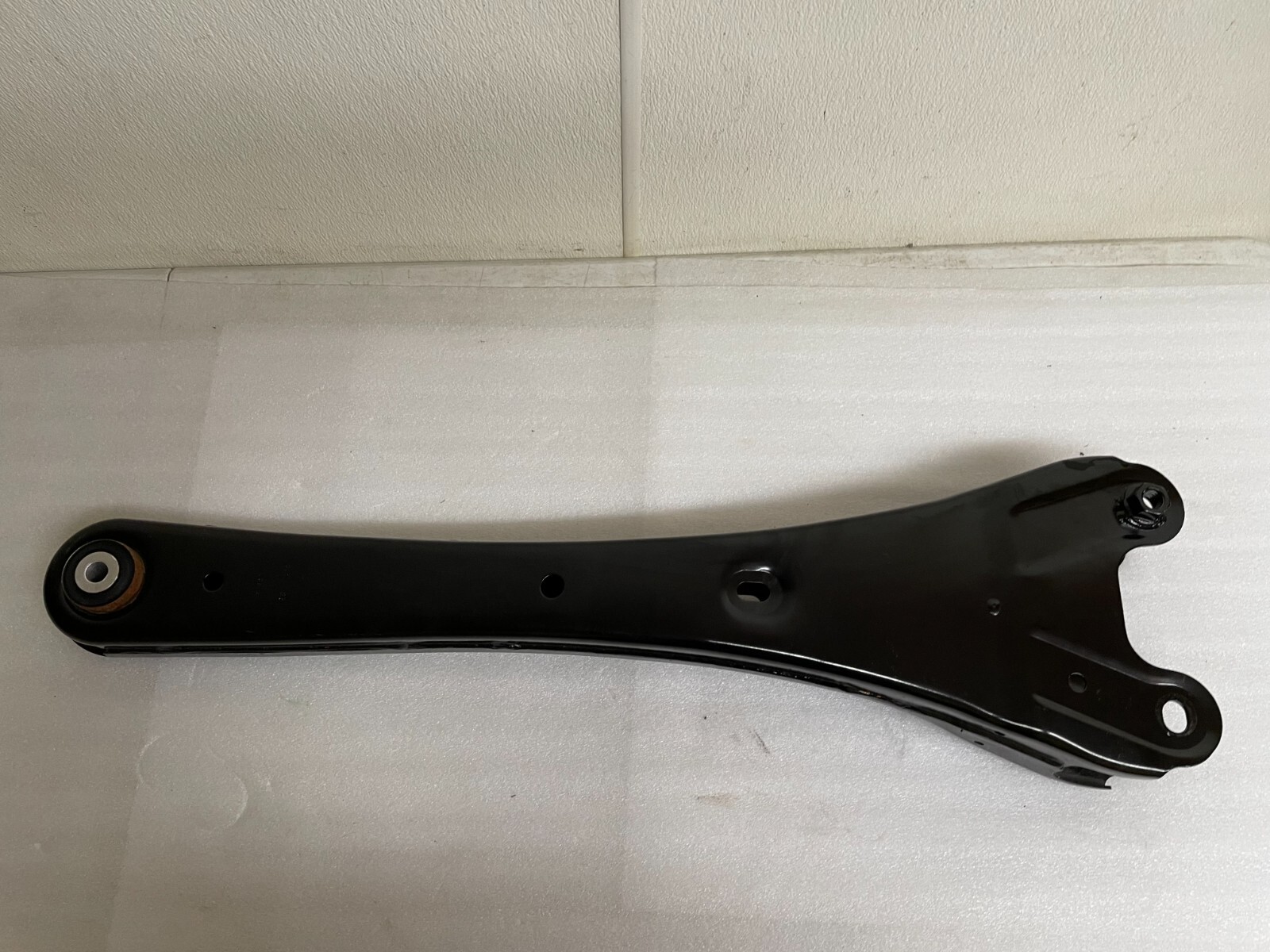 2023-2026 F250 F350 F450 F550 Front Suspension LEFT Radius Control Arm 4X4 OEM
