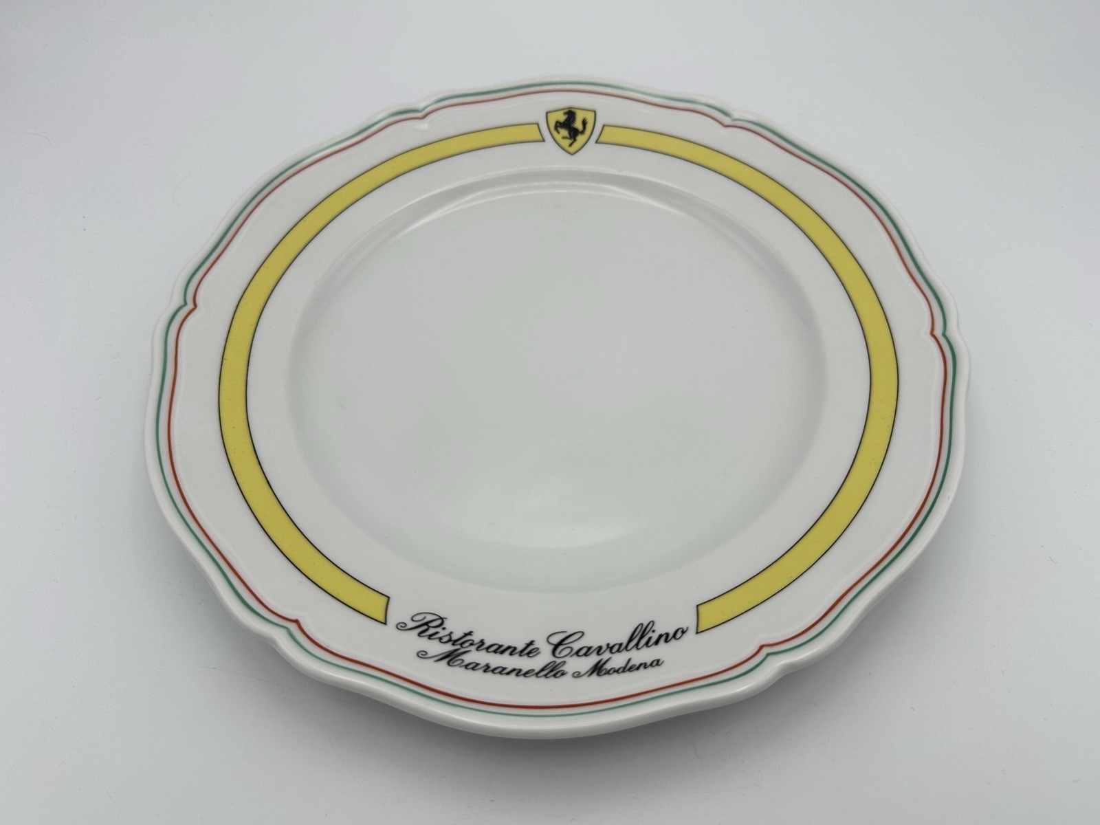 FERRARI RISTORANTE CAVALLINO MARANELLO RICHARD GINORI ITALY | DINNER PLATE