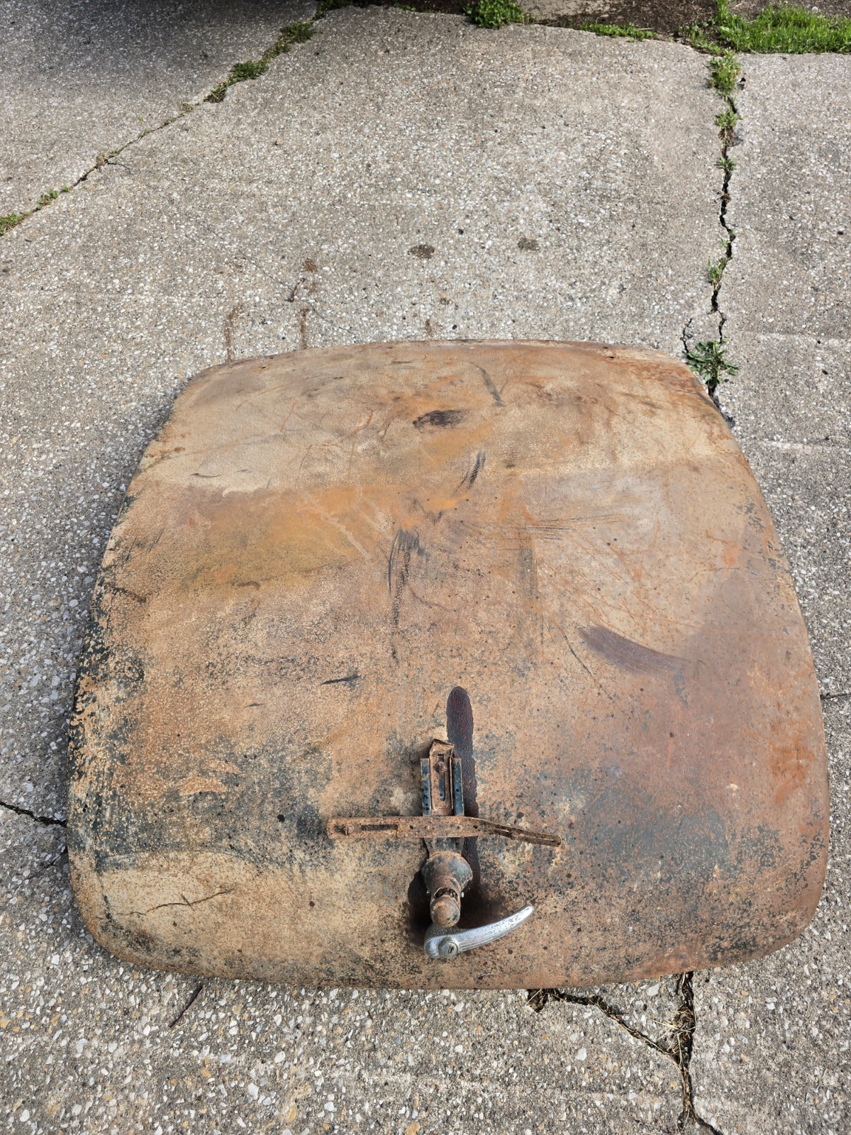 RARE 1940 CHEVROLET COUPE CABRIOLET TRUNK DECK LID ORIGINAL GM CHEVY 40 SUPPORTS