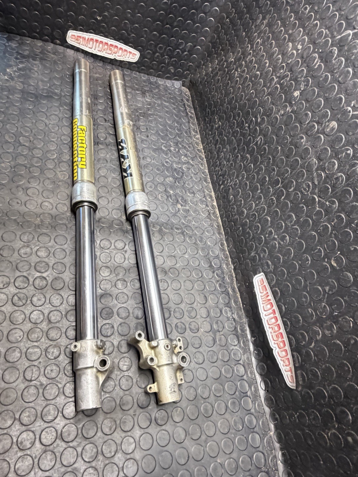 2009 Kawasaki KX85 Oem FRONT FORKS left right fork Factory Connection