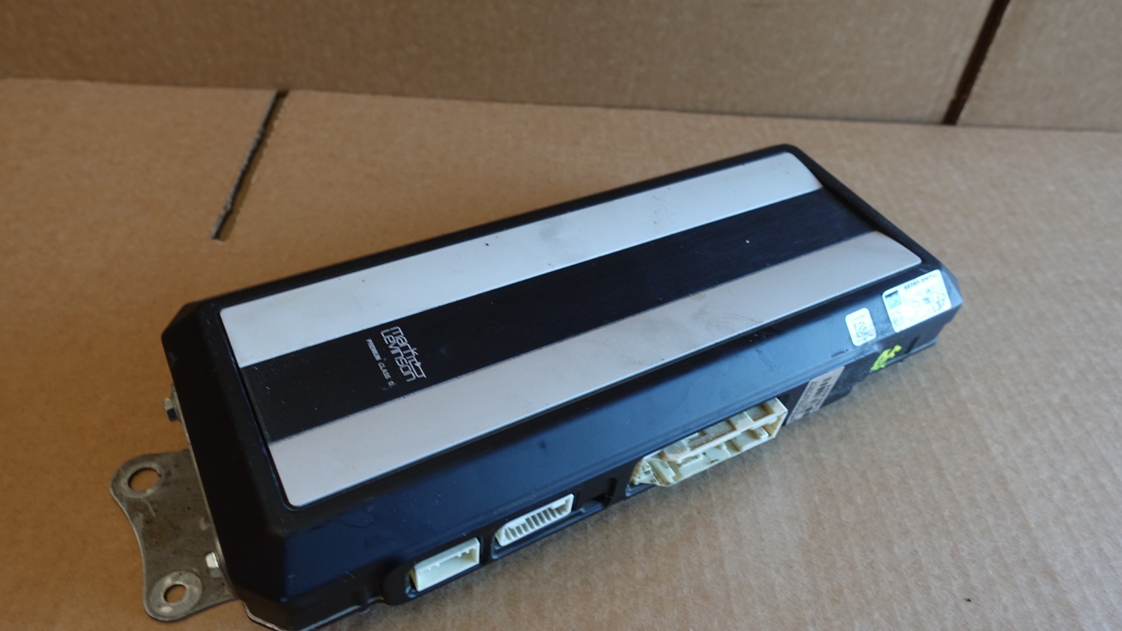 Lexus GS350 GS450H 2018 Mark Levinson Factory Amplifier 86280-0WD81 Used