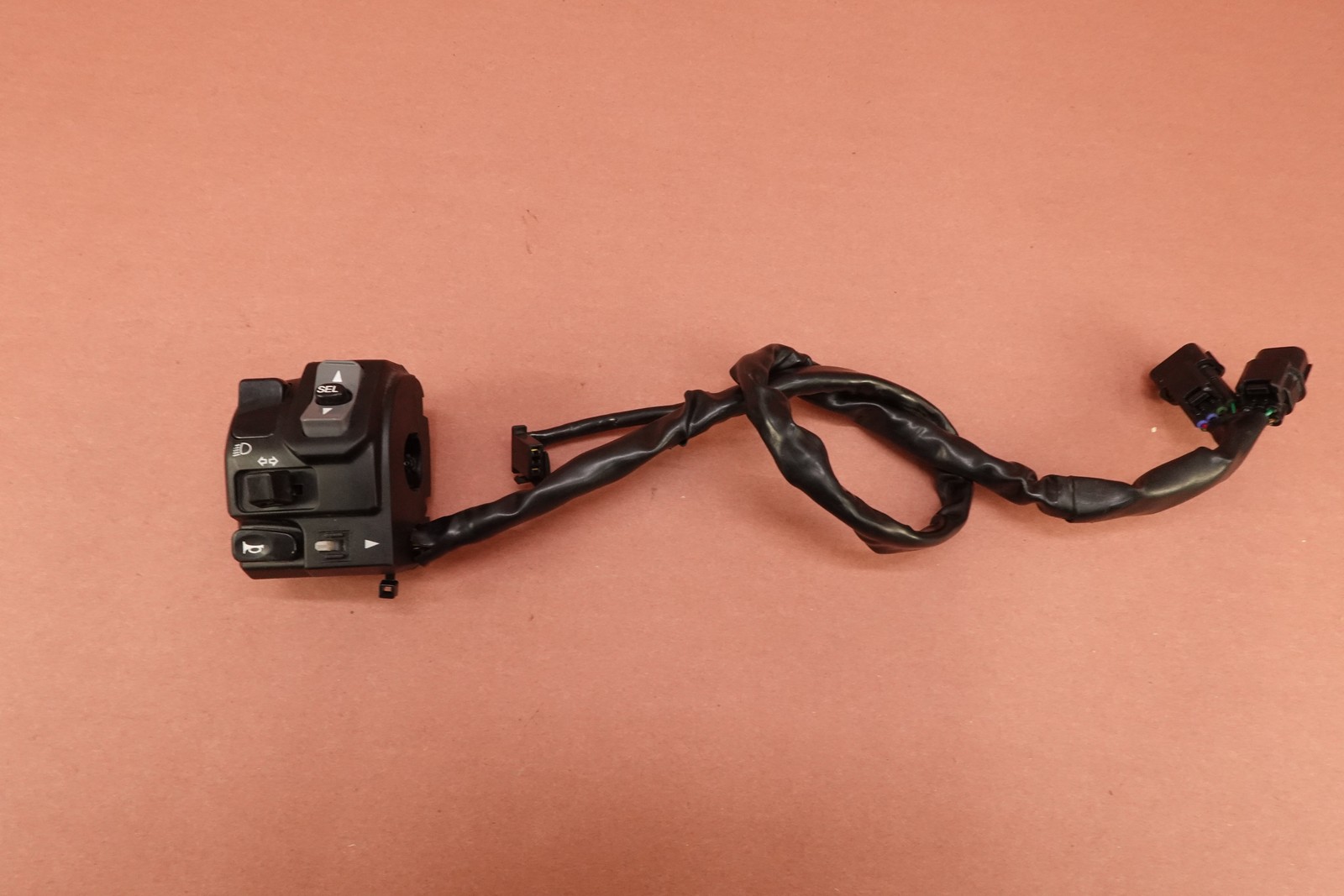 2024-2026 Kawasaki ZX6R ZX636 Ninja Left Handlebar Switch Turn Signal SEE PHOTOS
