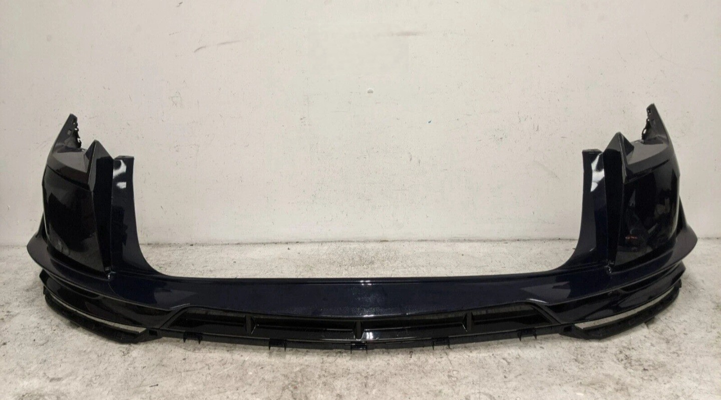 2019-2021 Lamborghini URUS Rear bumper Upper Cover 4ML807511A OEM 2019-2021 Lamborghini URUS Rear bumper Upper Cover 4ML807511A OEM