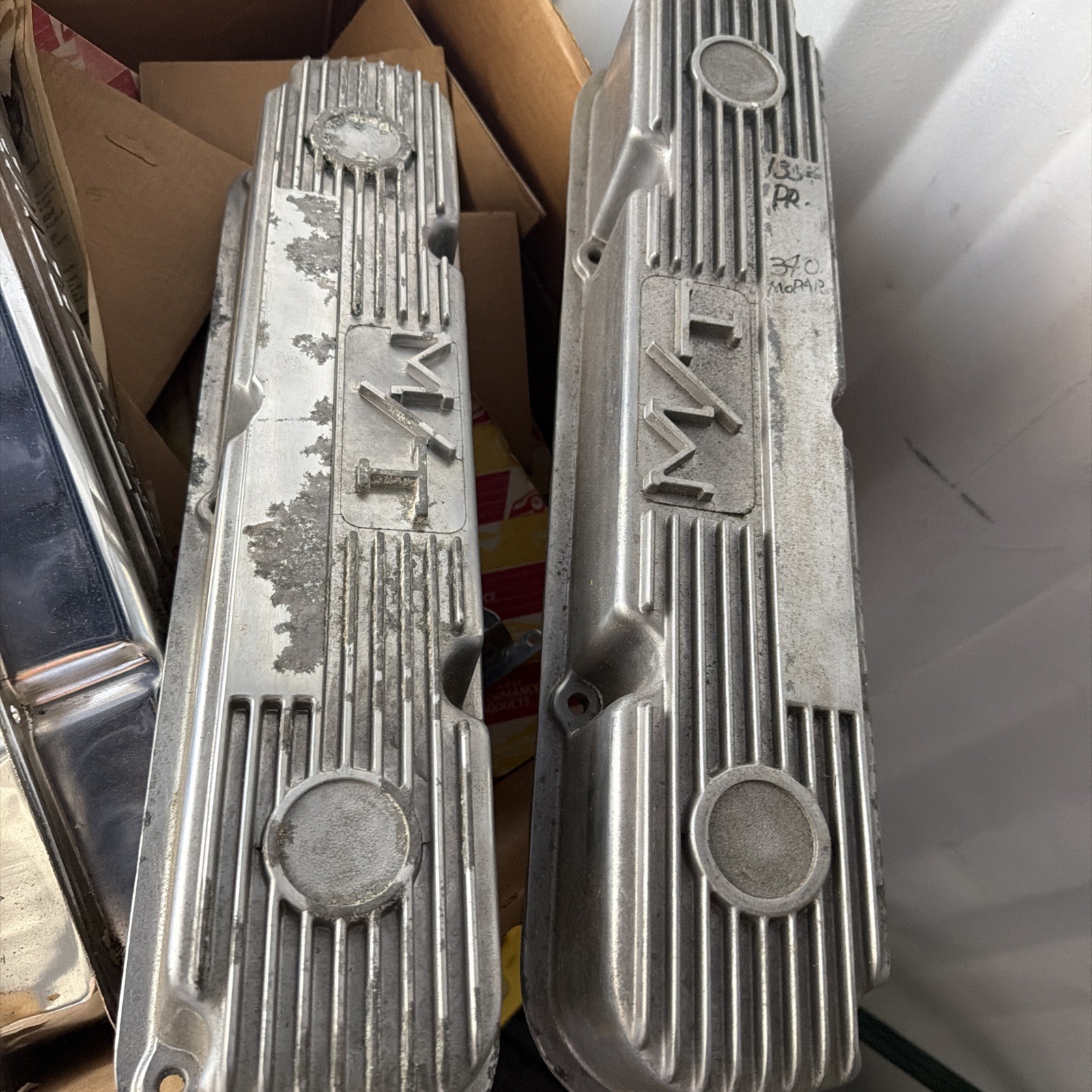 Vintage Mickey Thompson Valve Covers Holley SCTA Mopar 318 340 360 Vintage Mickey Thompson Valve Covers Holley SCTA Mopar 318 340 360