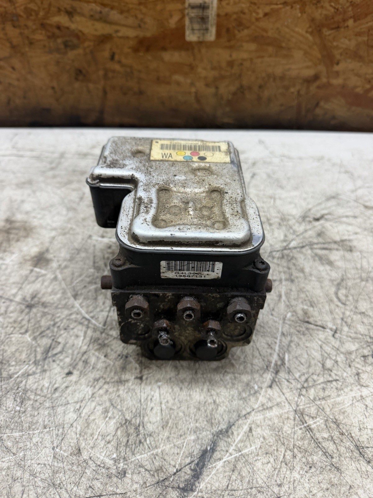 ABS Module 2003-2005 Chevrolet Silverado GMC Sierra 13567131 OEM