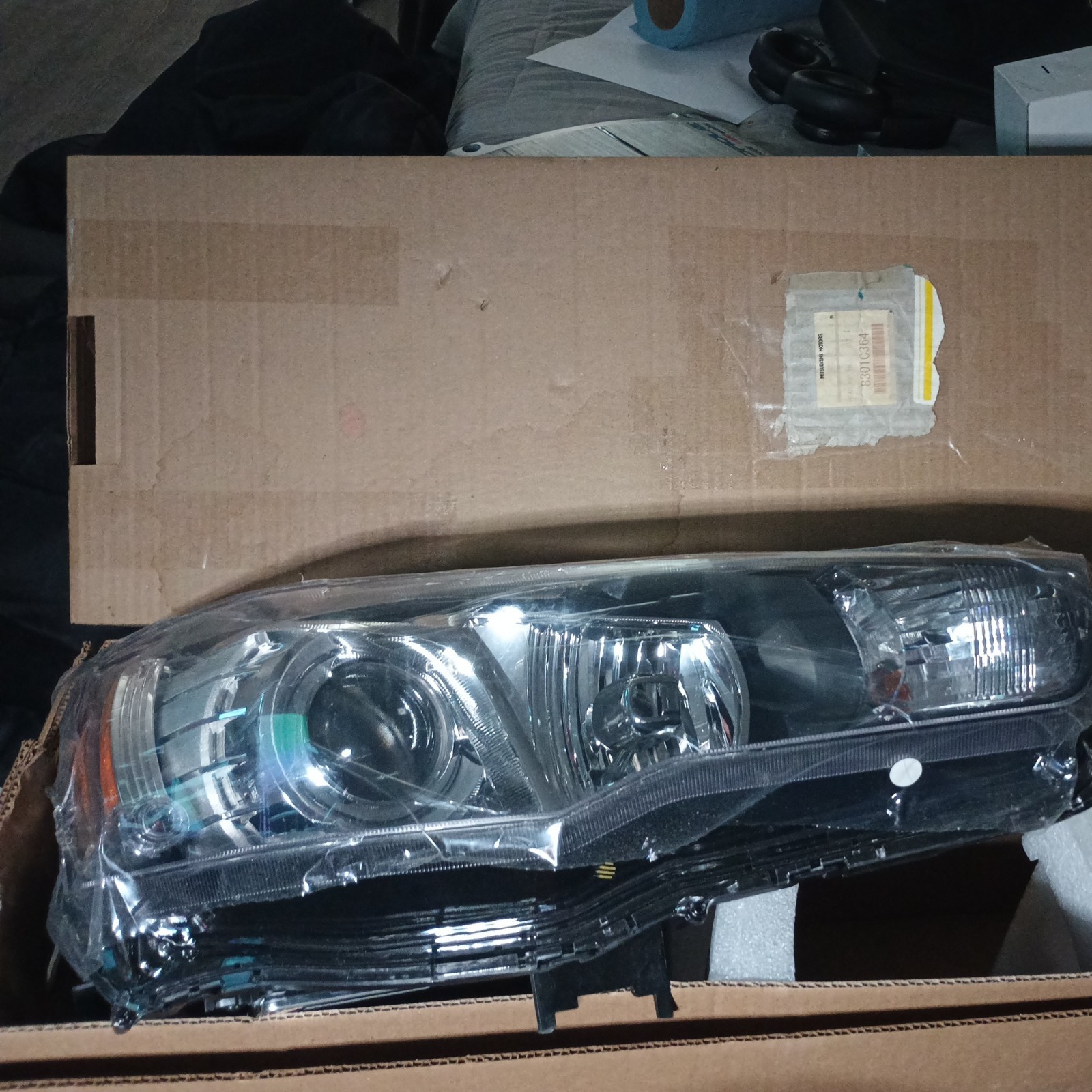 New OEM Genuine Mitsubishi EVO Lancer 08-2017 Xenon Headlight Head Lamp 8301C364