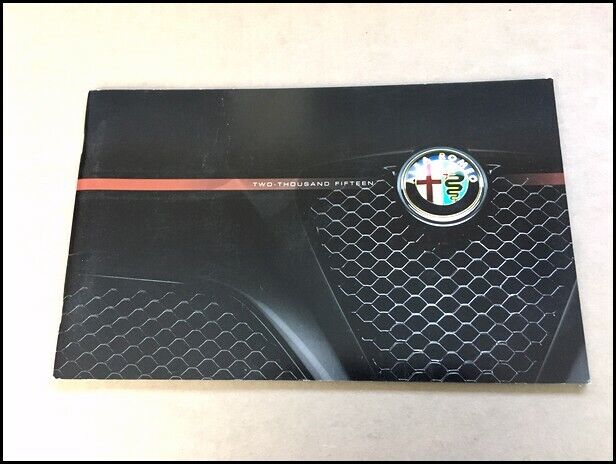 2015 Alfa Romeo 4C Spider Coupe 22-page Car Brochure Catalog - Launch Edition