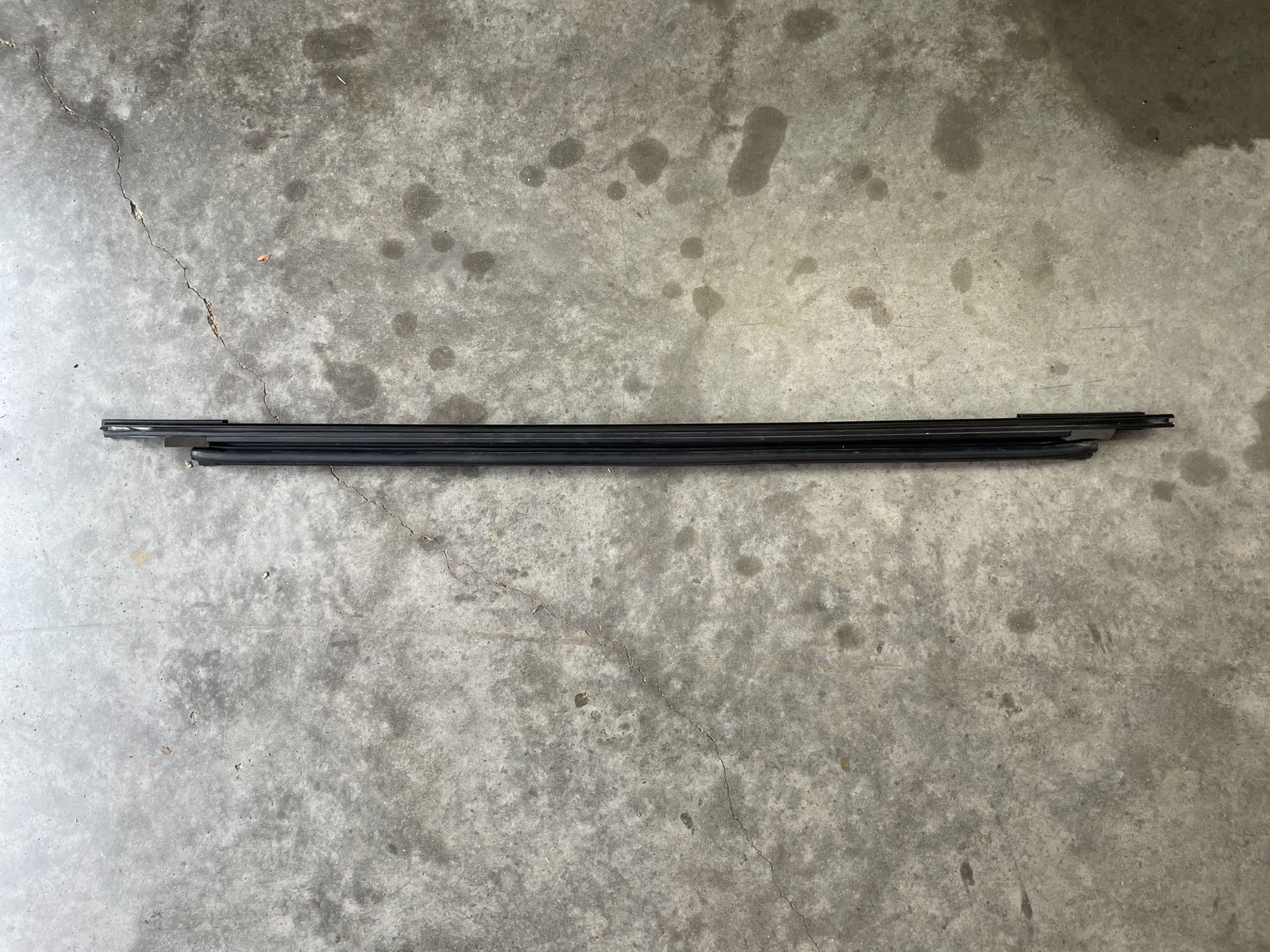 Bestop 5260101 Tailgate Bar for 07-18 Jeep Wrangler JK Bestop 5260101 Tailgate Bar for 07-18 Jeep Wrangler JK