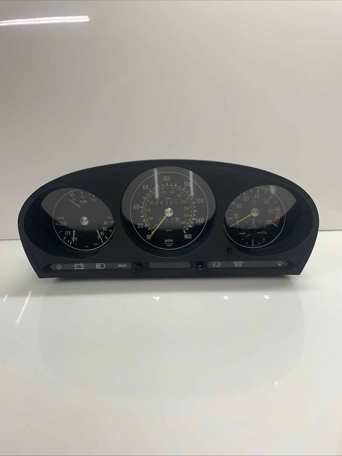 1981 1985 Mercedes 380SL OEM Speedometer Head Instrument Gauge Cluster 87001021 1981 1985 Mercedes 380SL OEM Speedometer Head Instrument Gauge Cluster 87001021