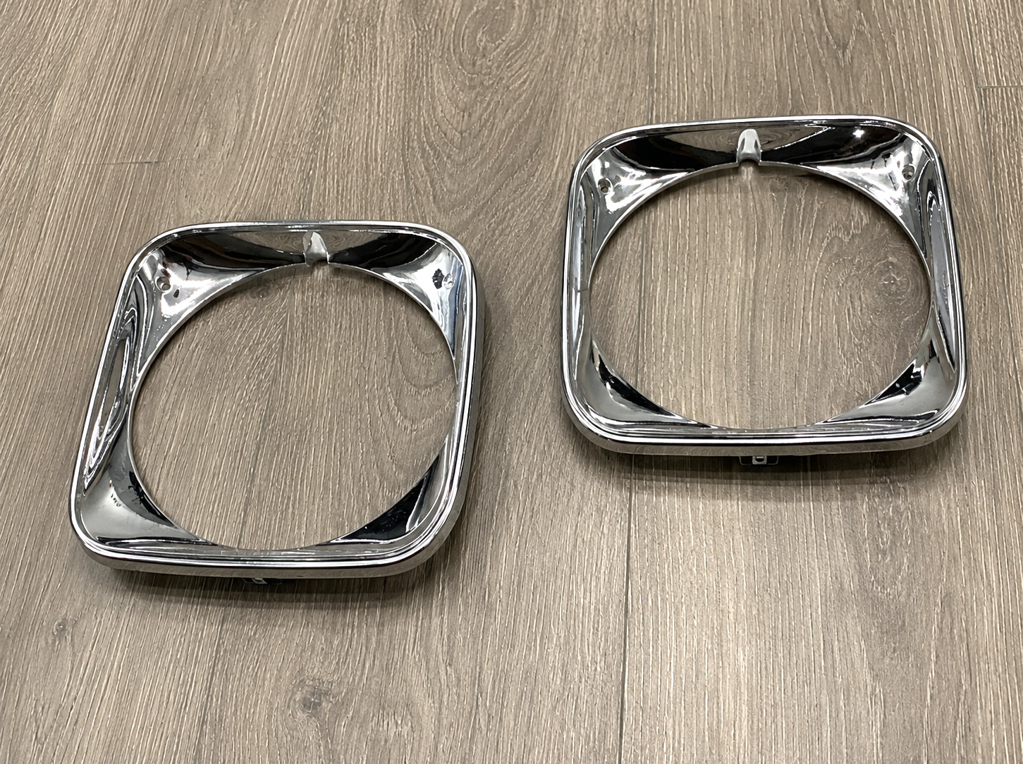 1971 Chevrolet Chevelle EI Camino Headlamp Headlight Bezels Chrome PAIR LH RH 1971 Chevrolet Chevelle EI Camino Headlamp Headlight Bezels Chrome PAIR LH RH