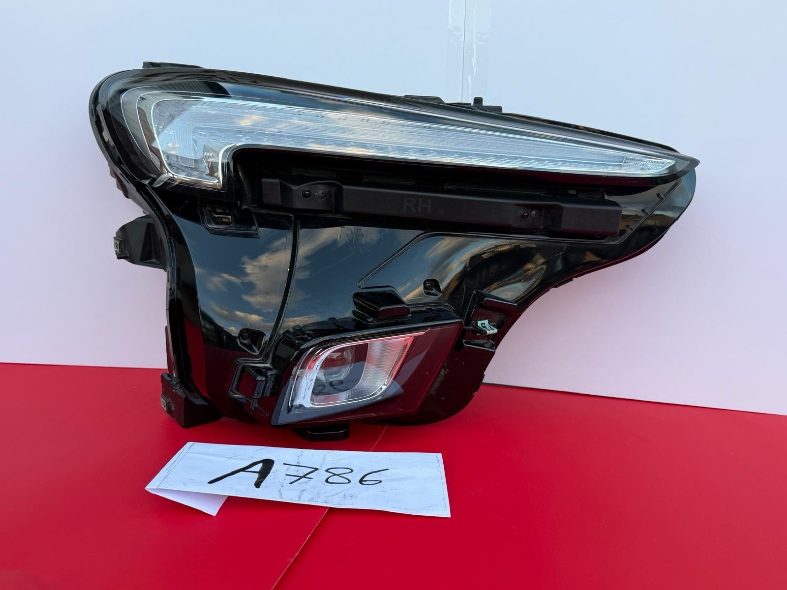 CRACKED LENS  2024-2026 Buick Encore GX Headlight Right Passenger LED OEM786