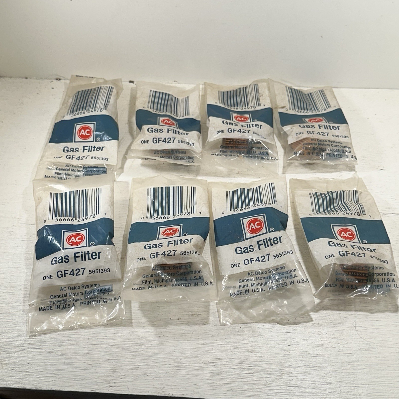 Lot Of 8 New OEM GM 5651393 Carburetor Inlet Filters 1970-71 73-74 Corvette