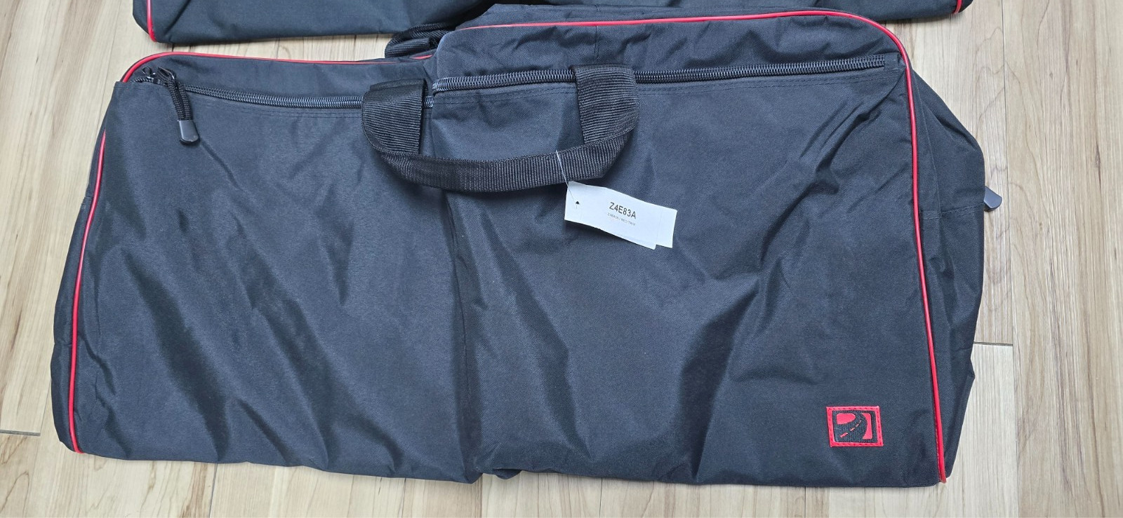BMW Z4 Luggage Bags E85 (2003-2009) BMW Z4 Luggage Bags E85 (2003-2009)