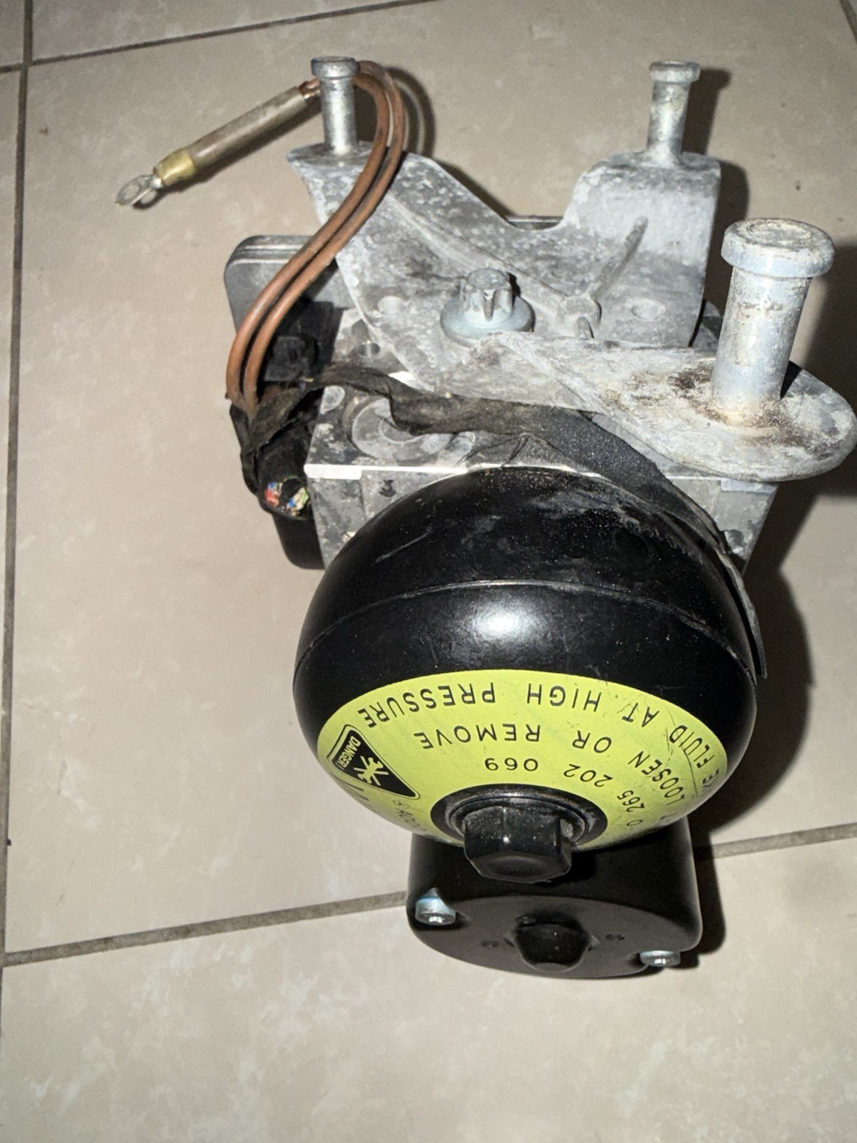 2003-2008 Mercedes R230 SL500 E55 AMG SBC Brake Anti Lock ABS Hydraulic Pump OEM