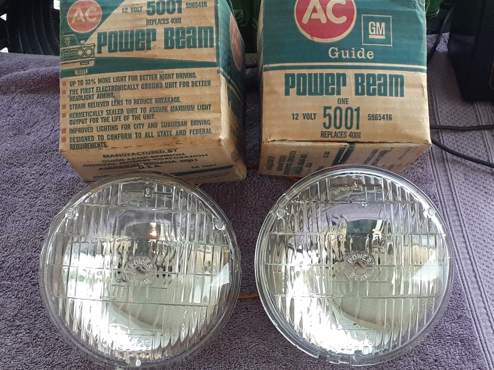 NOS Pair GM AC Guide Power Beam 5001 4001 Sealed Headlight Bulb