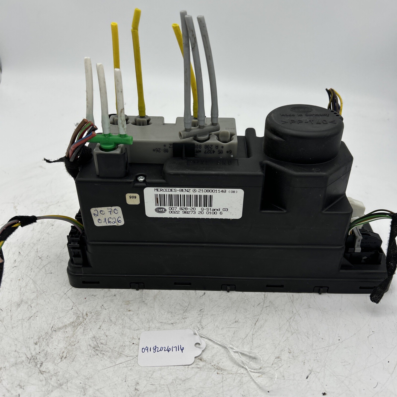 MERCEDES-BENZ W210 W202 OEM Vacuum Power Supply Pump  2108002748