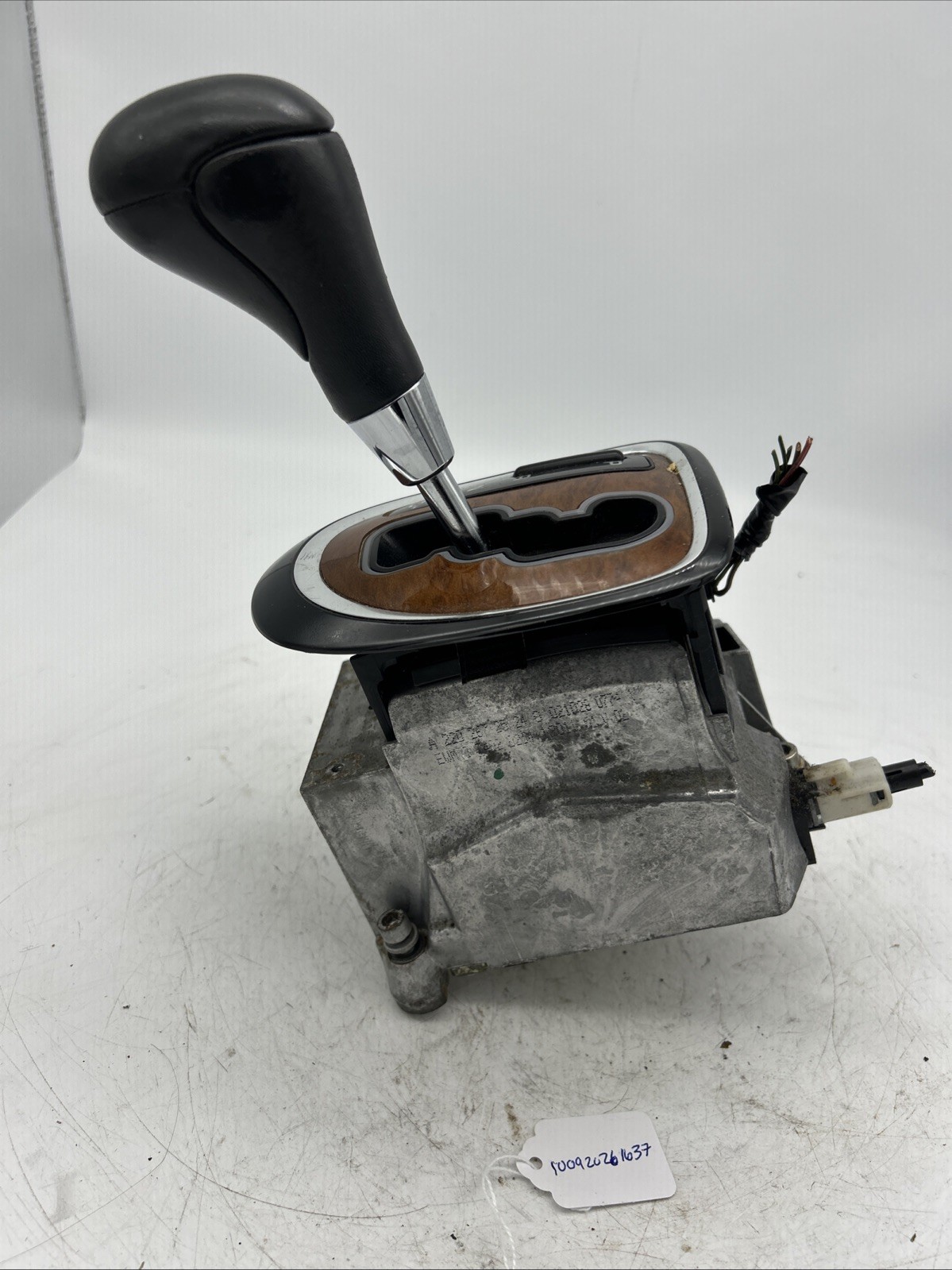 00-06 Mercedes W220 S500 Floor Gear Shift Shifter Selector Box 2202672524 OEM 00-06 Mercedes W220 S500 Floor Gear Shift Shifter Selector Box 2202672524 OEM