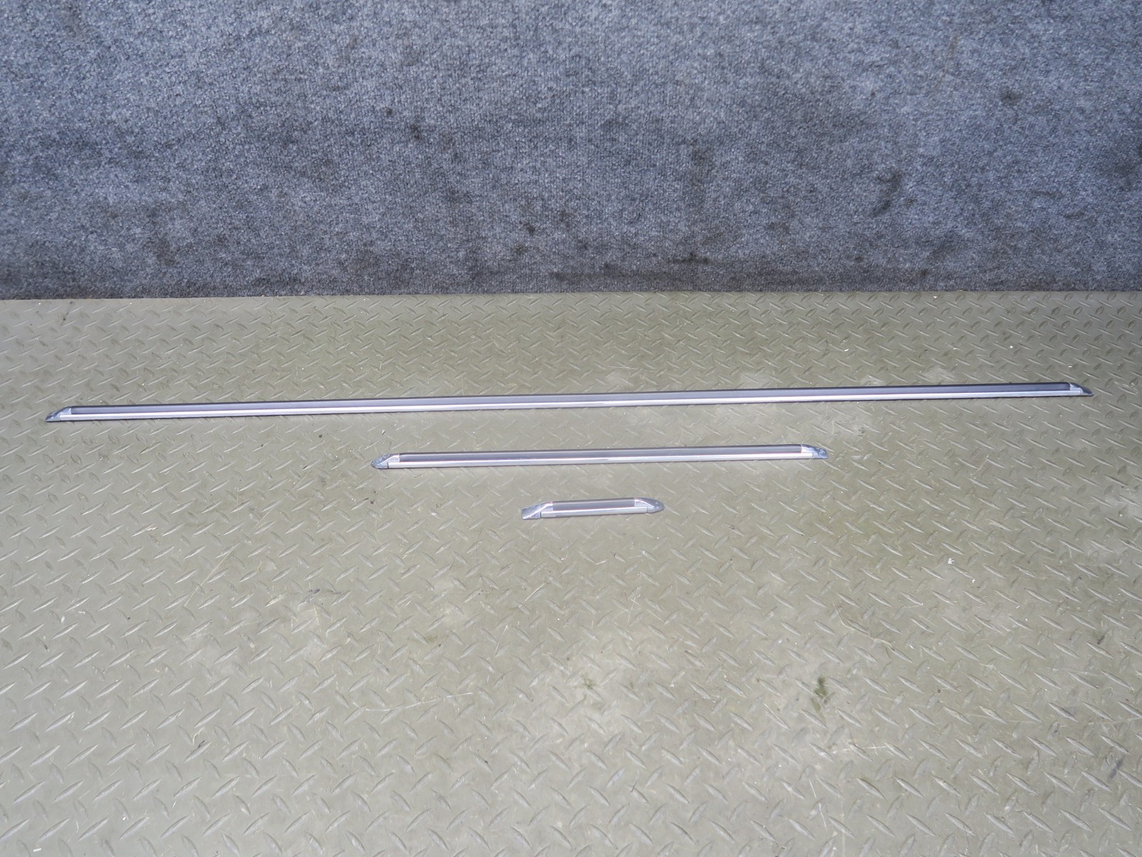 79-83 DATSUN 280ZX 2+0 SET OF 3 LEFT FRONT & REAR DOOR & FENDER MOLDING OEM