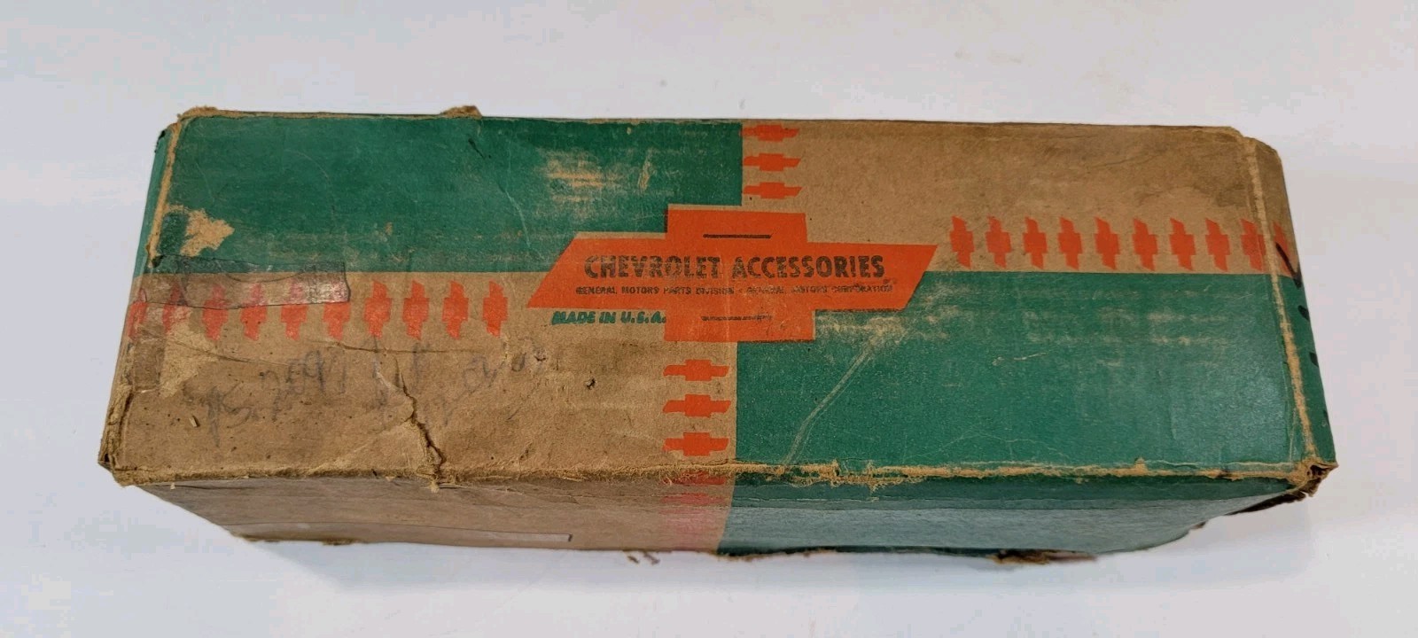 NOS 1964 1965 Chevrolet Chevelle Rear Bumper Guards 935761 GM Accessories 