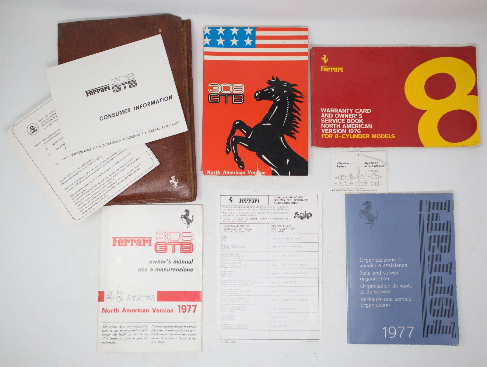 Complete owner's manual books and leather pouch set for 1977 Ferrari 308 GTB USA Complete owner's manual books and leather pouch set for 1977 Ferrari 308 GTB USA