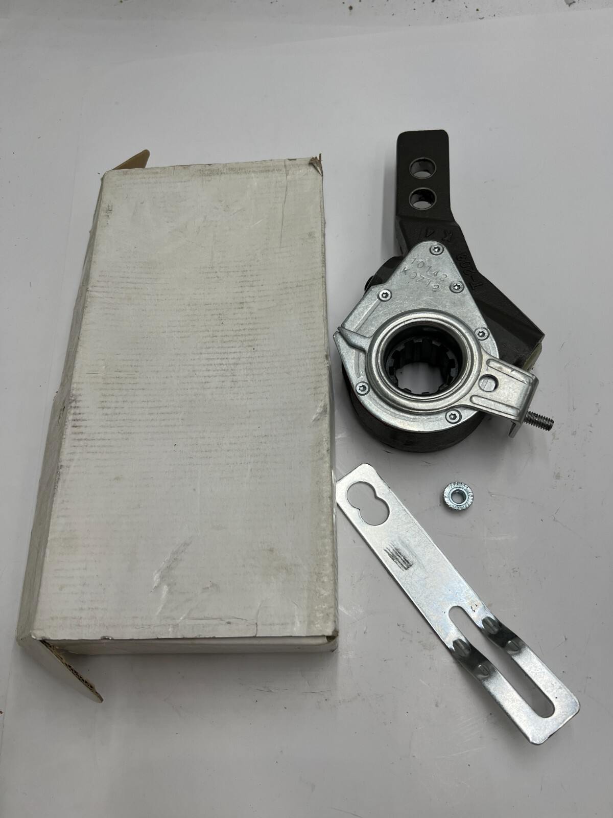 (QTY 4) Genuine World American WA10142 Auto Slack Adjuster 1.5\
