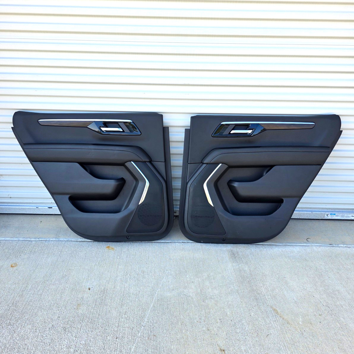 Chevrolet Tahoe 2021-2026 Rear Door Panels Fit For GMC Yukon,Cadillac Escalade Chevrolet Tahoe 2021-2026 Rear Door Panels Fit For GMC Yukon,Cadillac Escalade