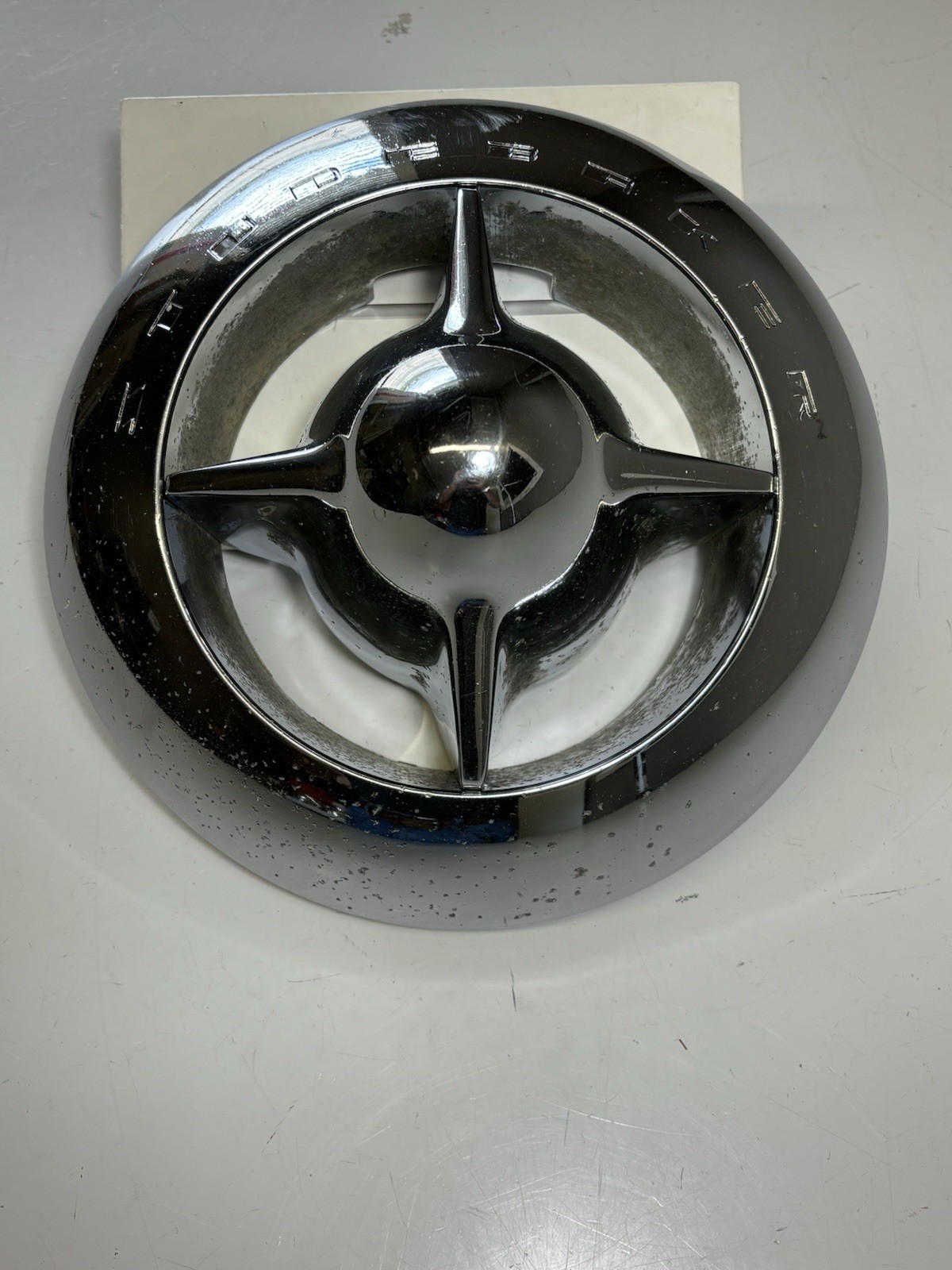 1950-51 Studebaker Grille Bullet Spinner Centre Piece , Original