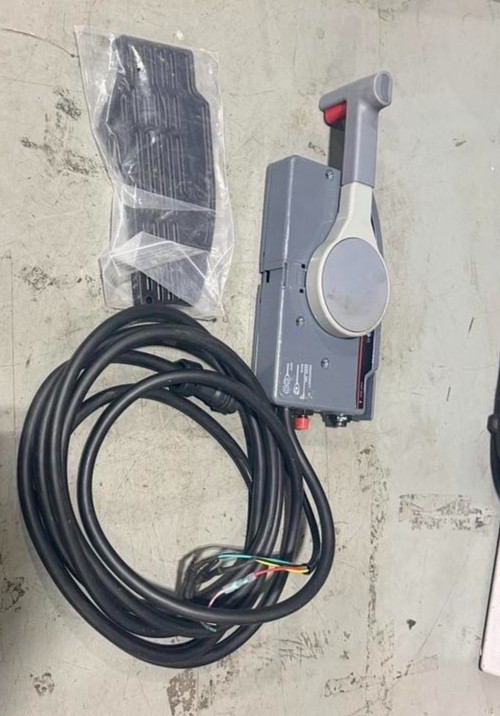 PULL Throttle Remote Control Box 703 for Yamaha Outboard Side Mount 7 Pin Cable PULL Throttle Remote Control Box 703 for Yamaha Outboard Side Mount 7 Pin Cable