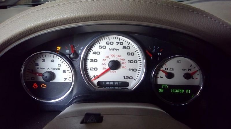2004-2005 Ford F-150 Lariat King Ranch Speedometer Cluster MPH OEM