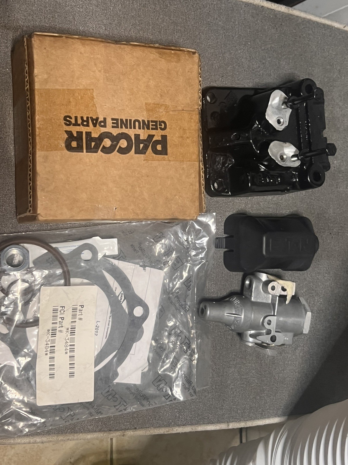 Eaton Fuller- Transmissions Automatic Transmission Range Valve K3682 Kit
