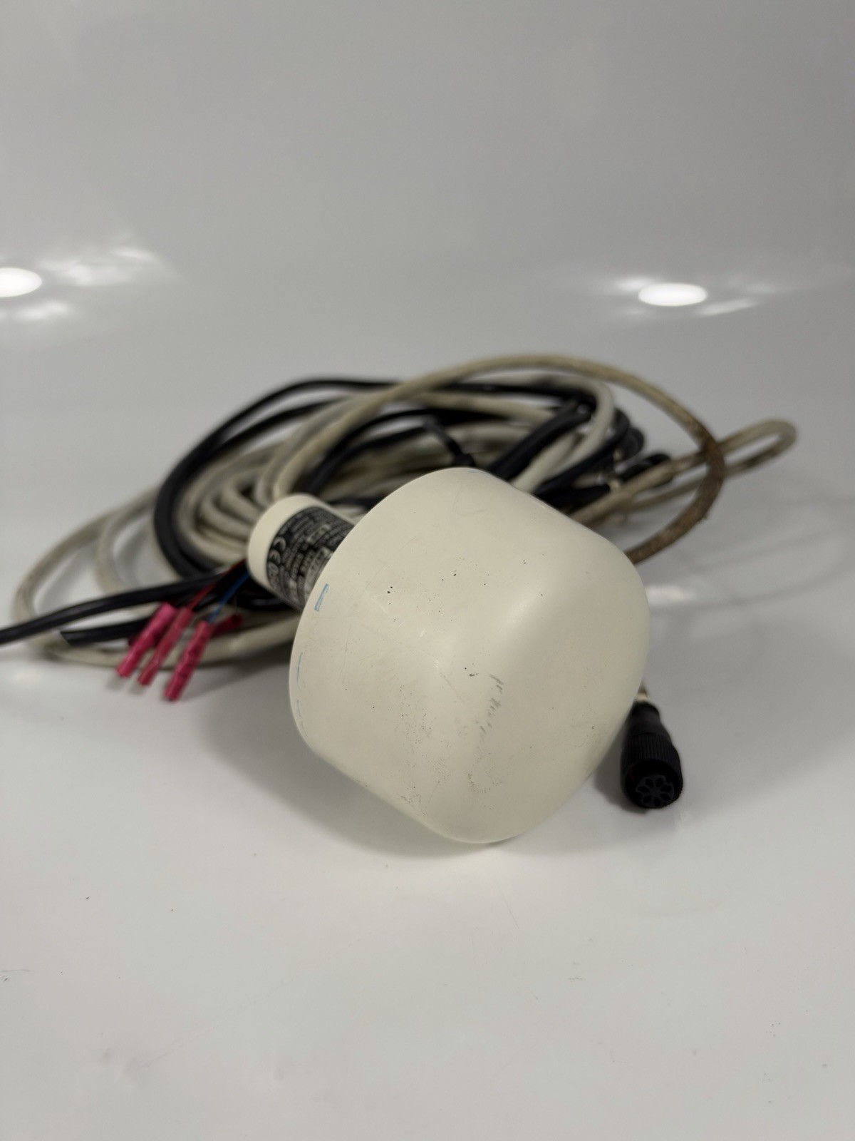 Furuno GP-320B BBWGPS NavNet VX1 VX2 Network GPS WAAS Receiver Antenna PREOWNED