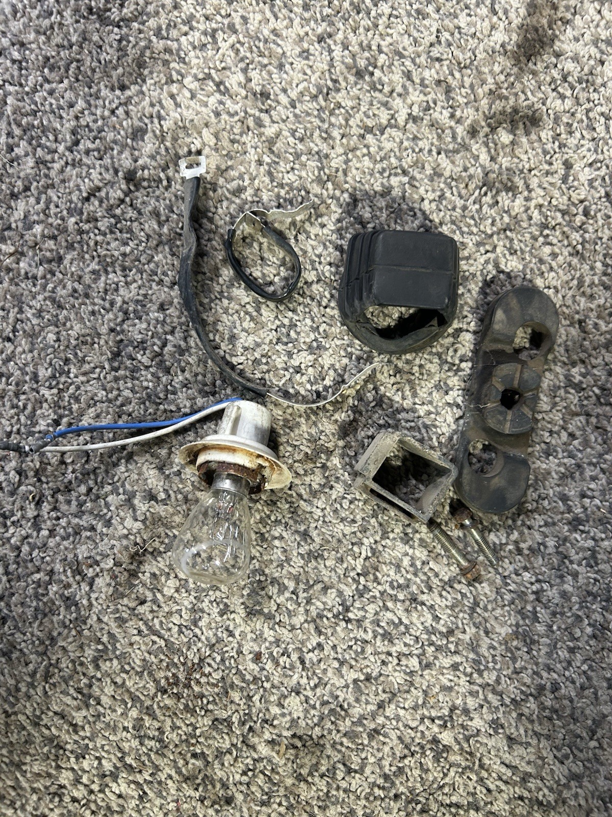 Honda Atc 200e 200es 200s 200m Parts Lot Light Parts E Es M 200 S 1984 85 83 Honda Atc 200e 200es 200s 200m Parts Lot Light Parts E Es M 200 S 1984 85 83