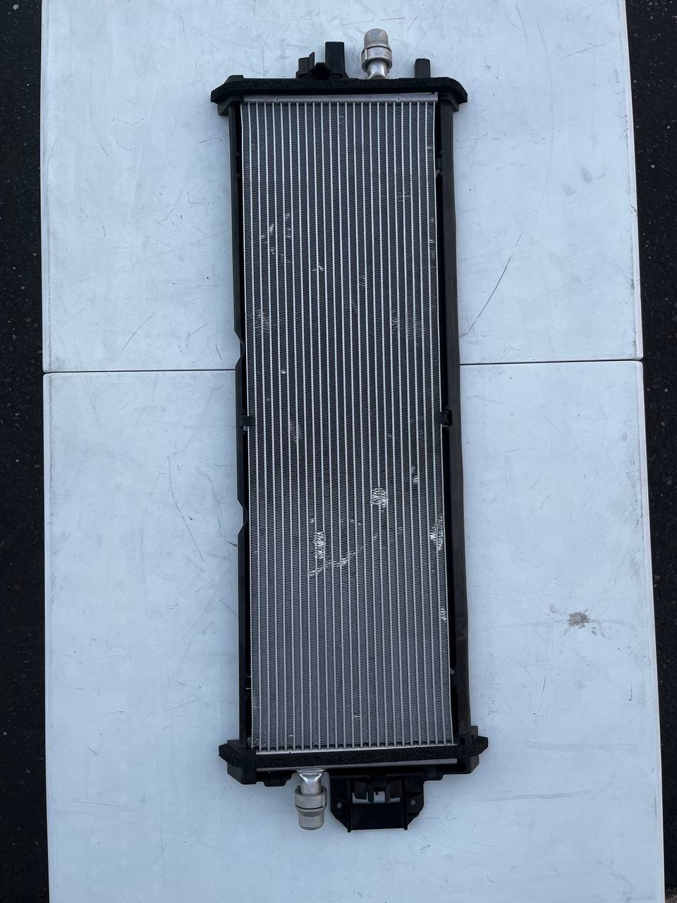 17-20 Tesla Model 3 Front Battery Cooling Radiator OEM 1077082-00-C