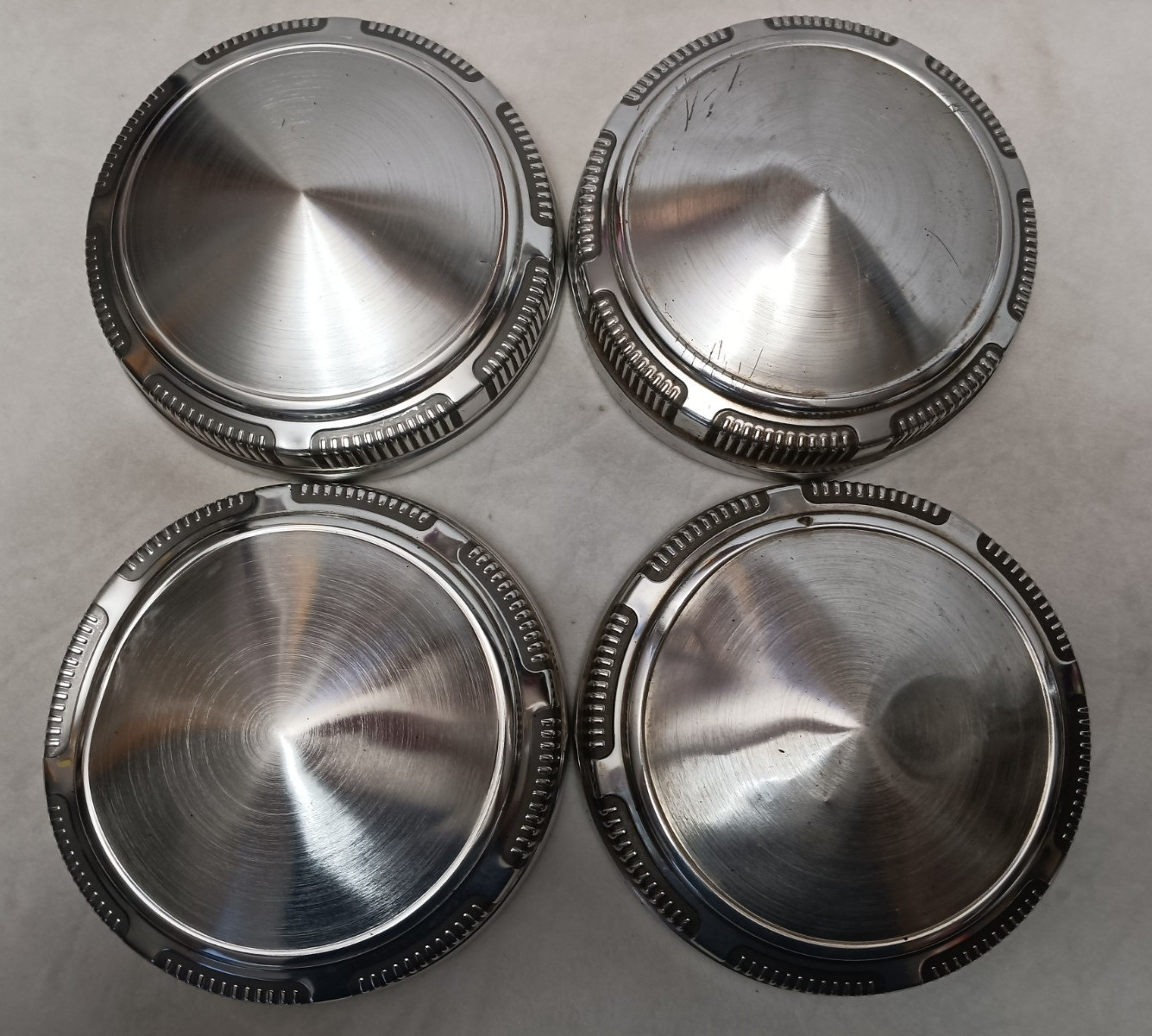 ** (4) Vintage 1960's 1970's Plymouth Dog Dish Police 9