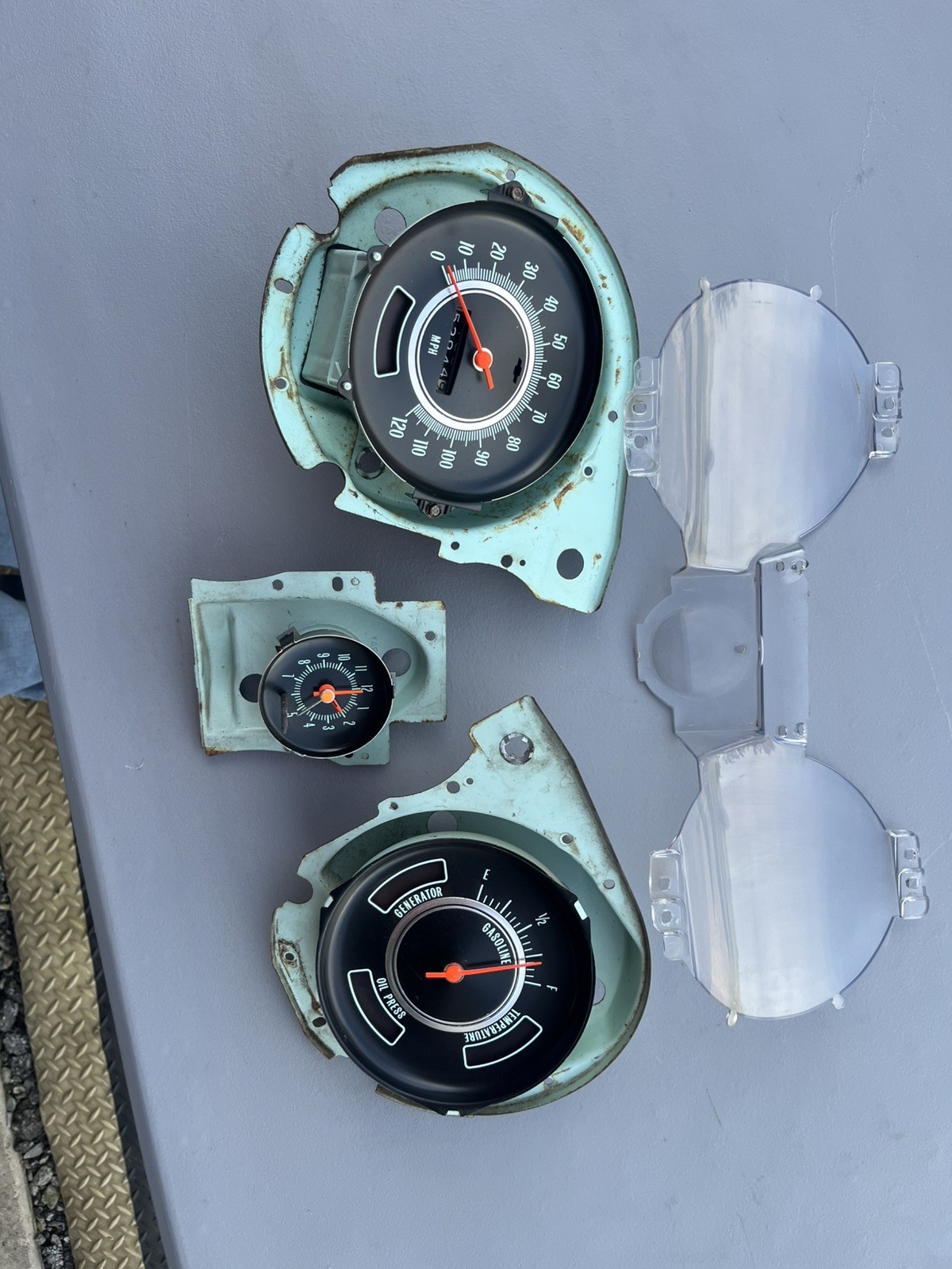1969 Chevelle Malibu SS gauge cluster original factory speedometer