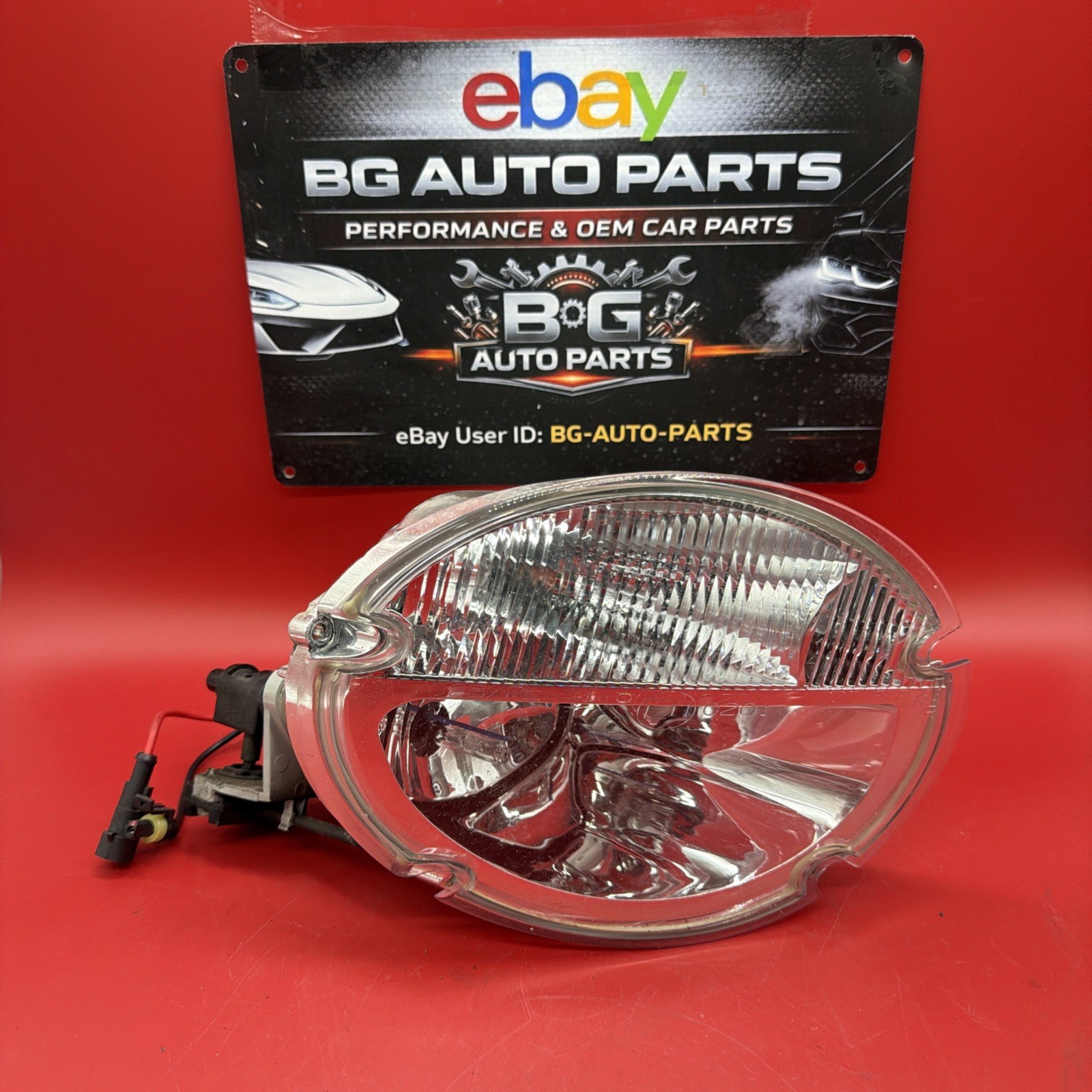 2000-2006 Aston Martin DB7 Vantage /Vanquish Right Fog Light Lamp 37122813AA OEM