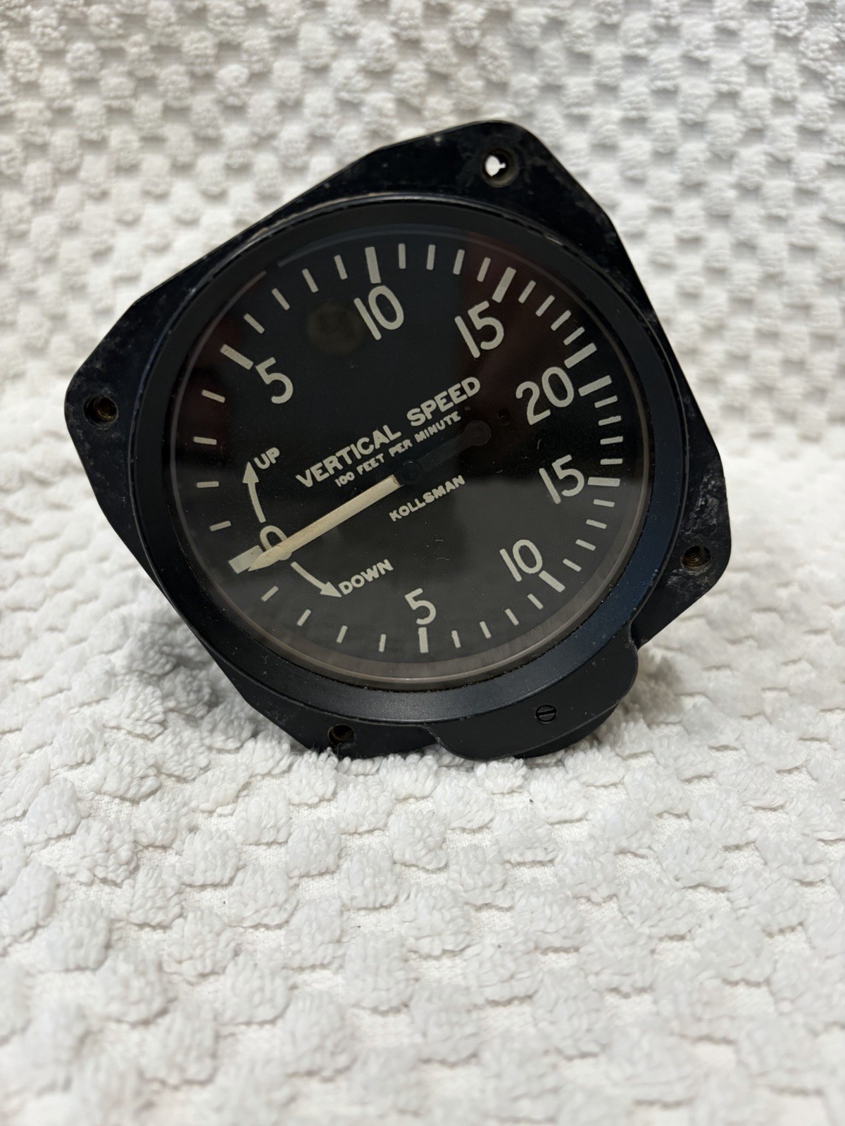 Kollsman Vertical Speed Indicator VSI 2000 FPM Aircraft Instrument