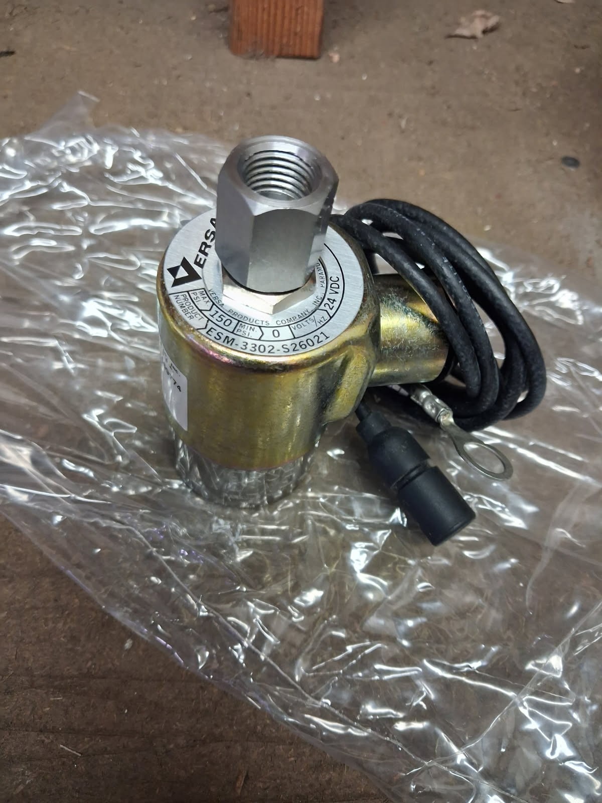 M939A1 M939A2 TRANSFER CASE AIR INTERLOCK SOLENOID VALVE 11669774