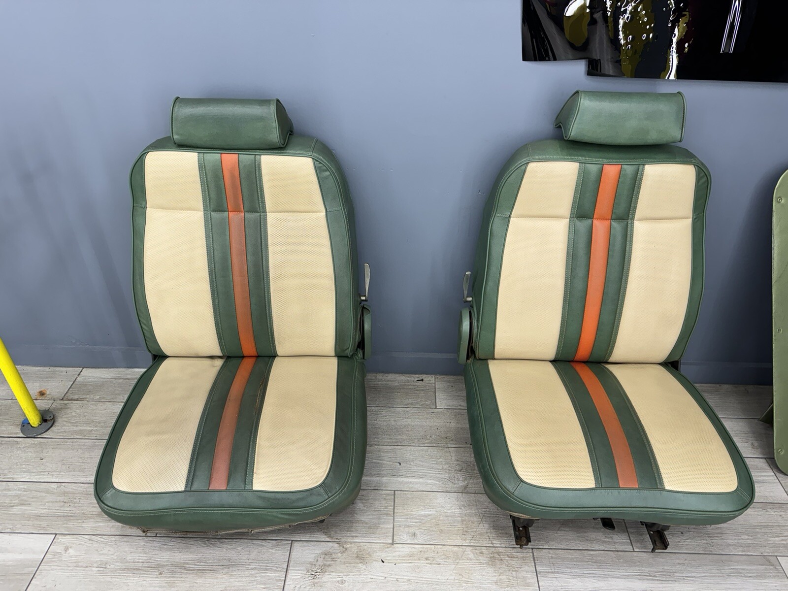 AMC Gucci Hornet Sportabout  seats RARE 1973 Pair Front Seat American Motors WoW