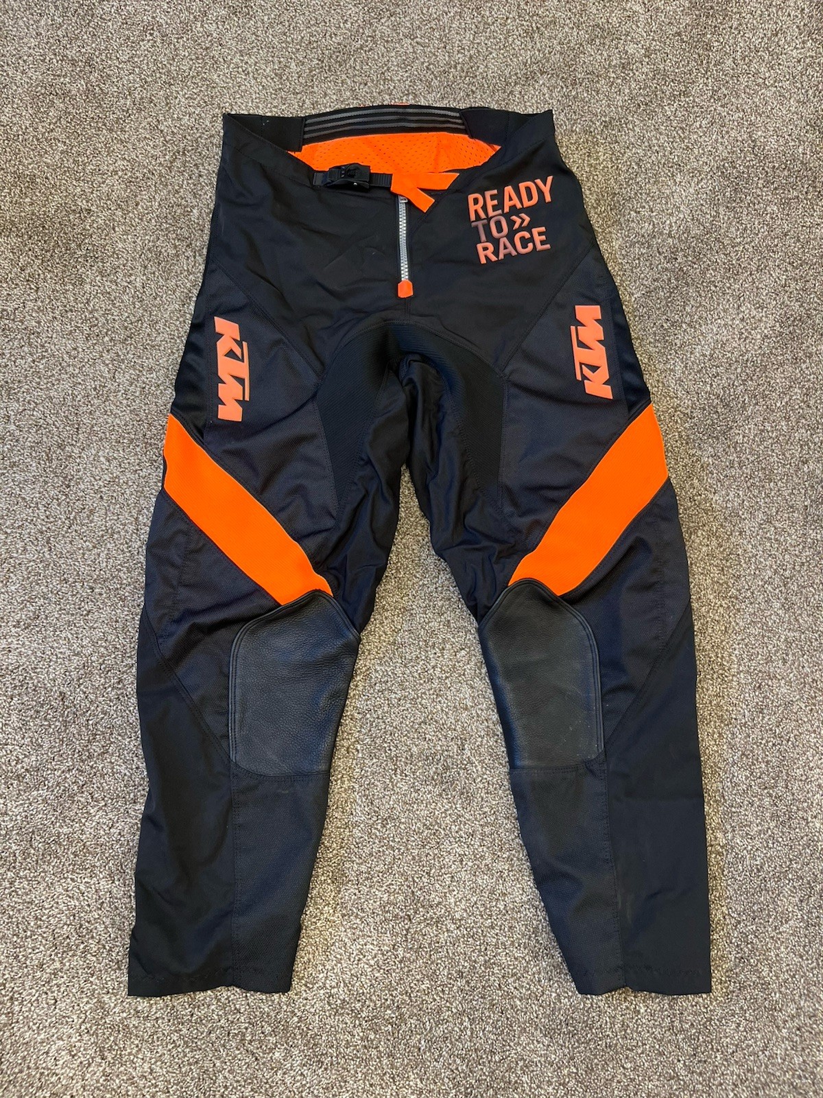 KTM POUNCE PANTS POWERWEAR Size 34 KTM POUNCE PANTS POWERWEAR Size 34